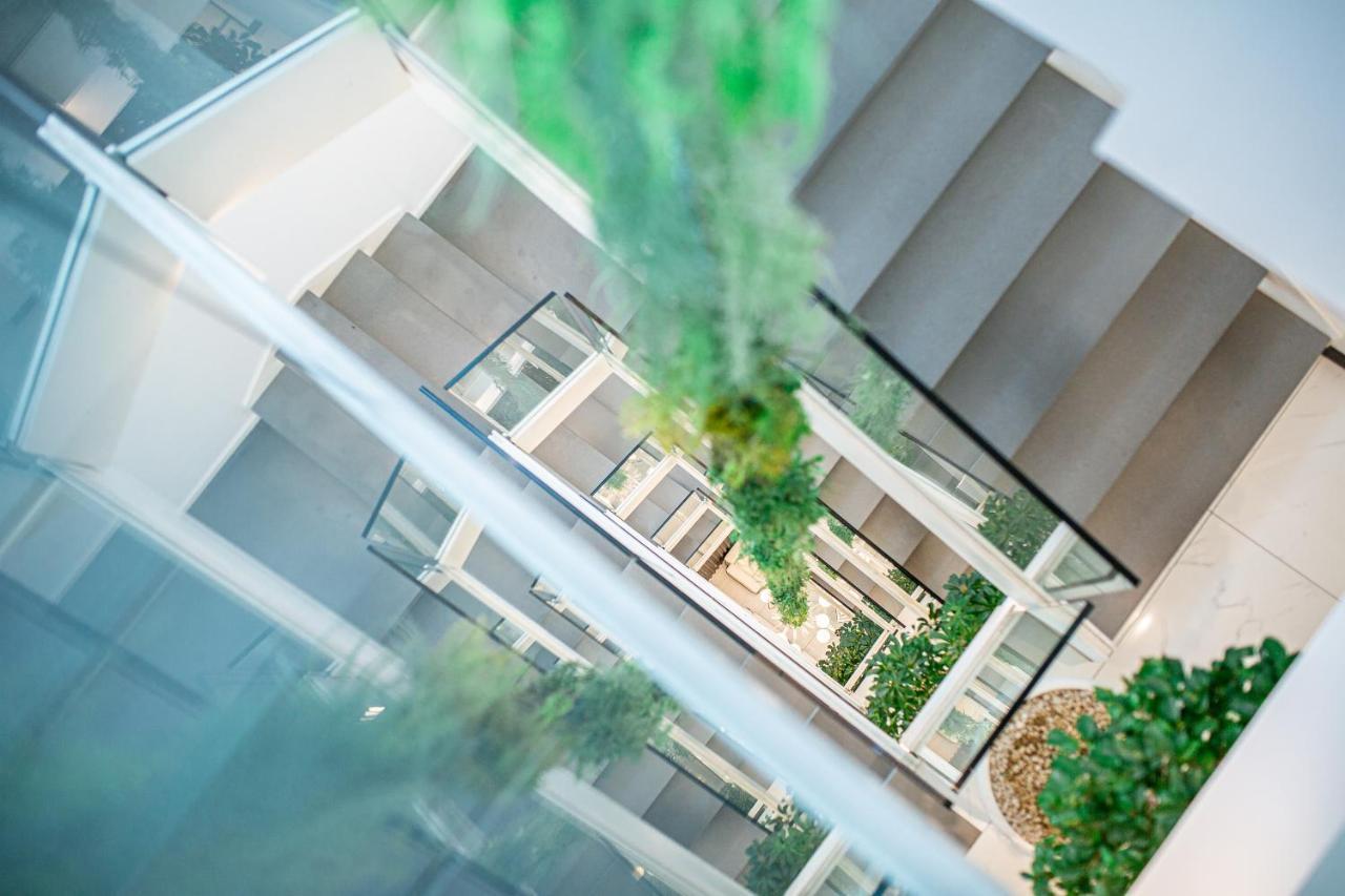 Monaco Suites Hotel Lignano Sabbiadoro Ngoại thất bức ảnh
