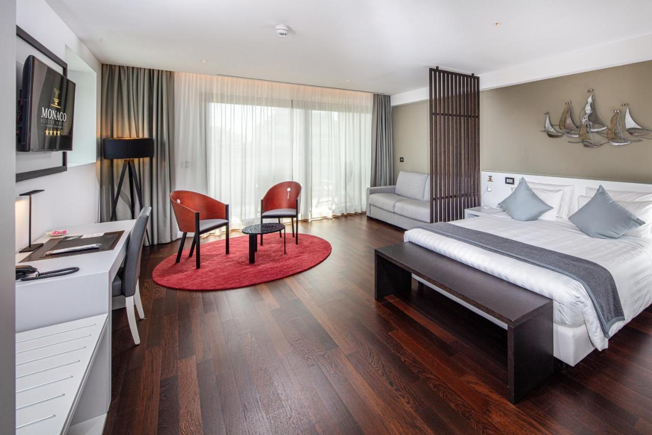 Monaco Suites Hotel Lignano Sabbiadoro Ngoại thất bức ảnh